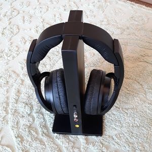 NWOT Sony Wireless Headphones for TV Watching